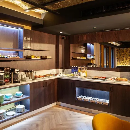 Hotel Palacete Colonial León