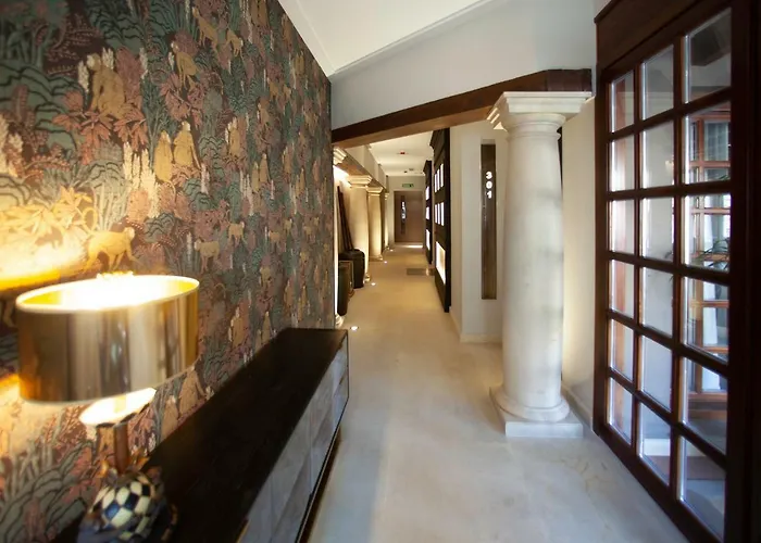 Palacete Colonial 3*