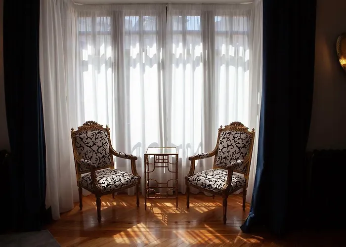 Palacete Colonial 3* レオン